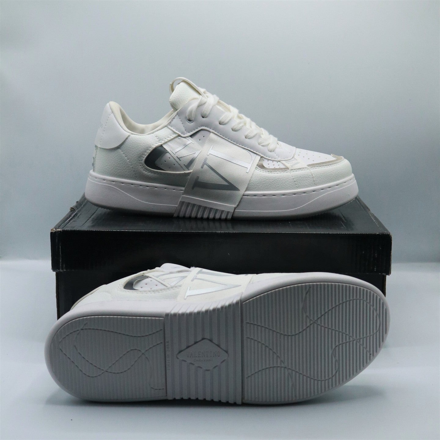 Valentino Garavani VL7N 'White Ice'