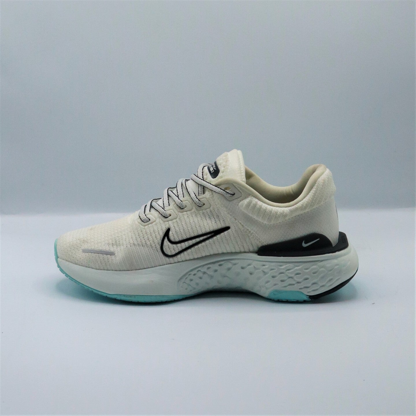 Nike ZoomX Invincible Run Flyknit 2 'Coconut White'