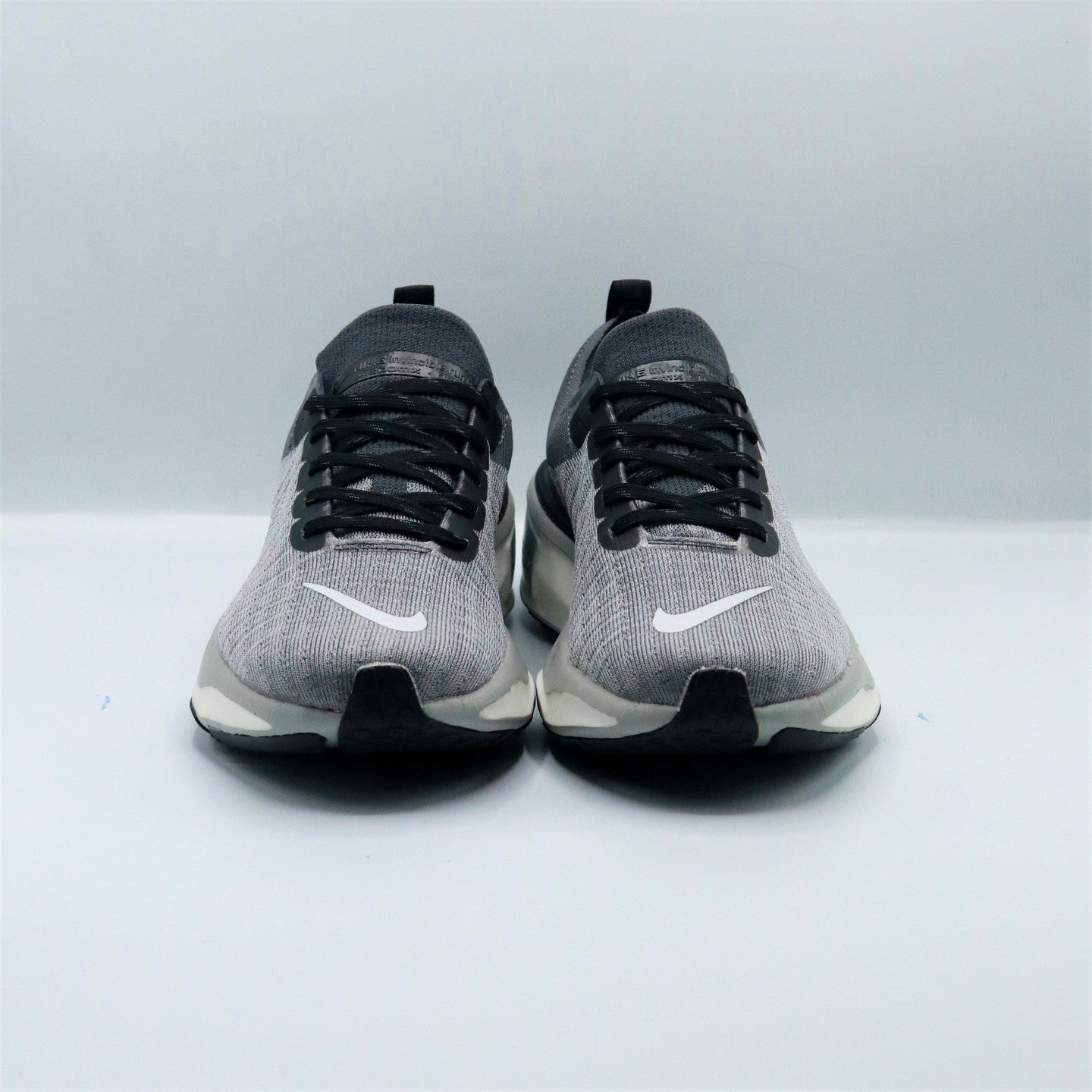 Nike ZoomX Invincible Run Flyknit 3 'Grey'