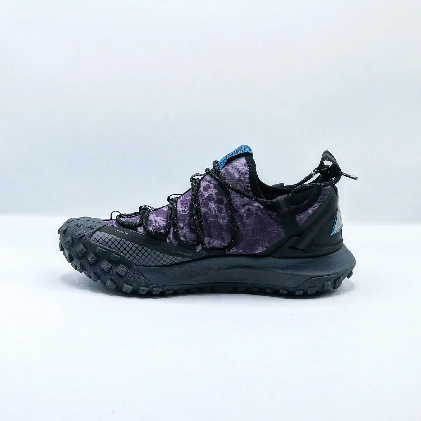 Nike ACG Mountain Fly Low 'Black/Purple'