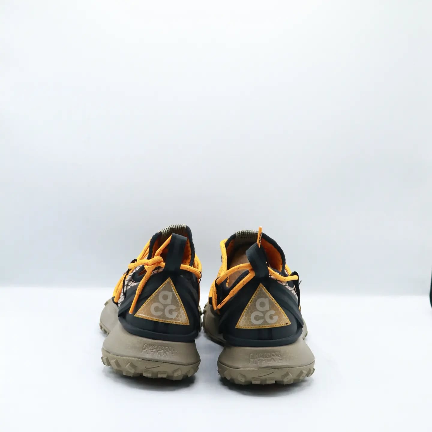 Nike ACG Mountain Fly Low 'Fossil Stone/Black'