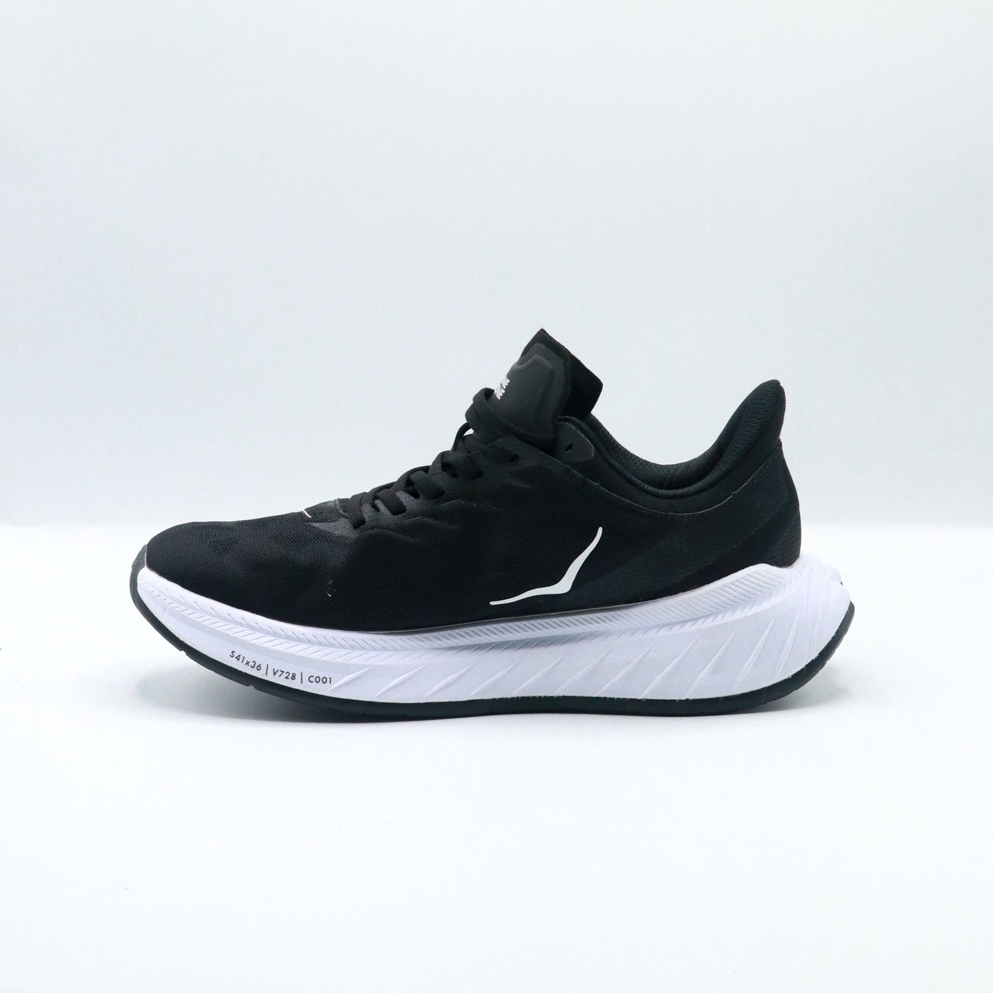 Hoka Carbon X2 'Black/White'