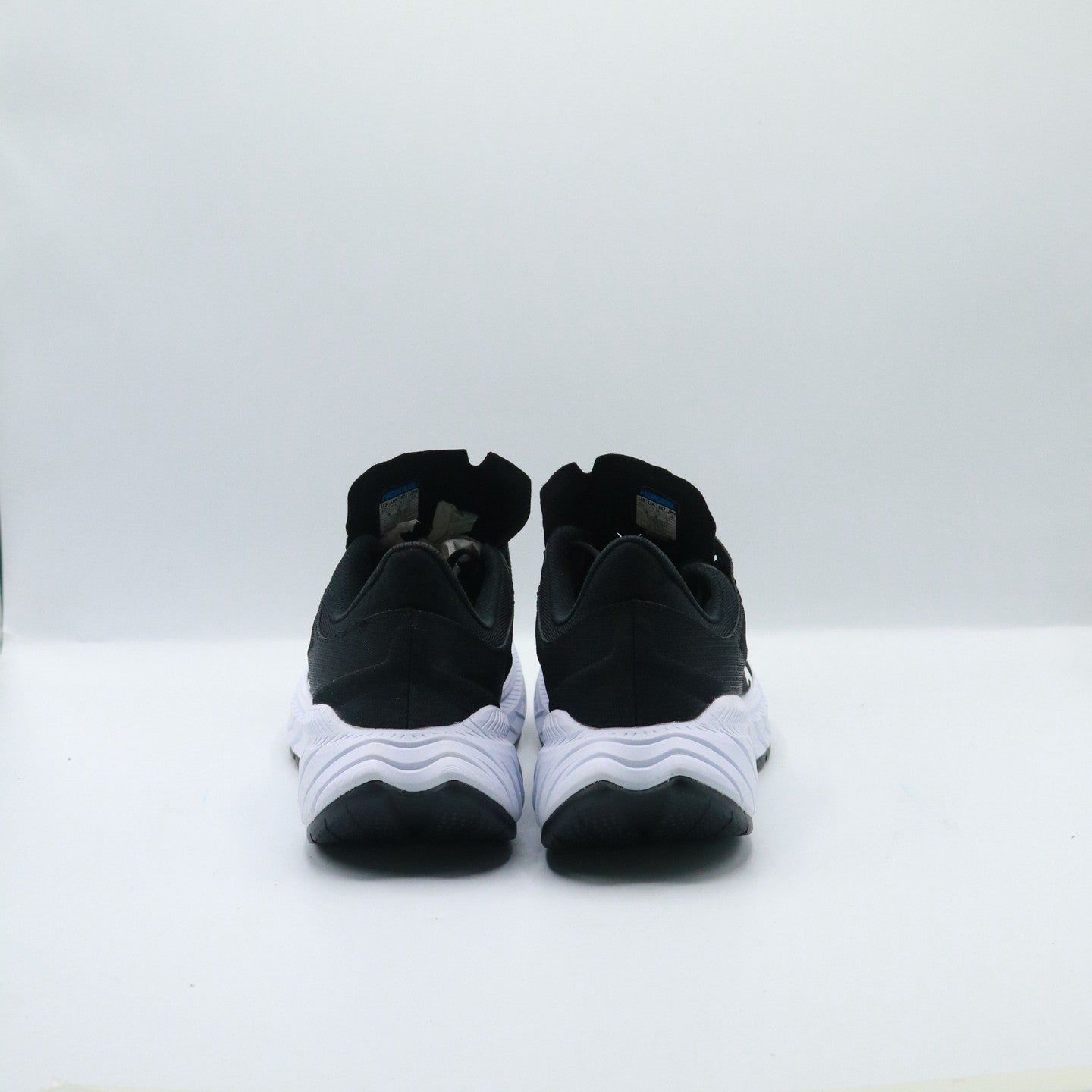 Hoka Carbon X2 'Black/White'