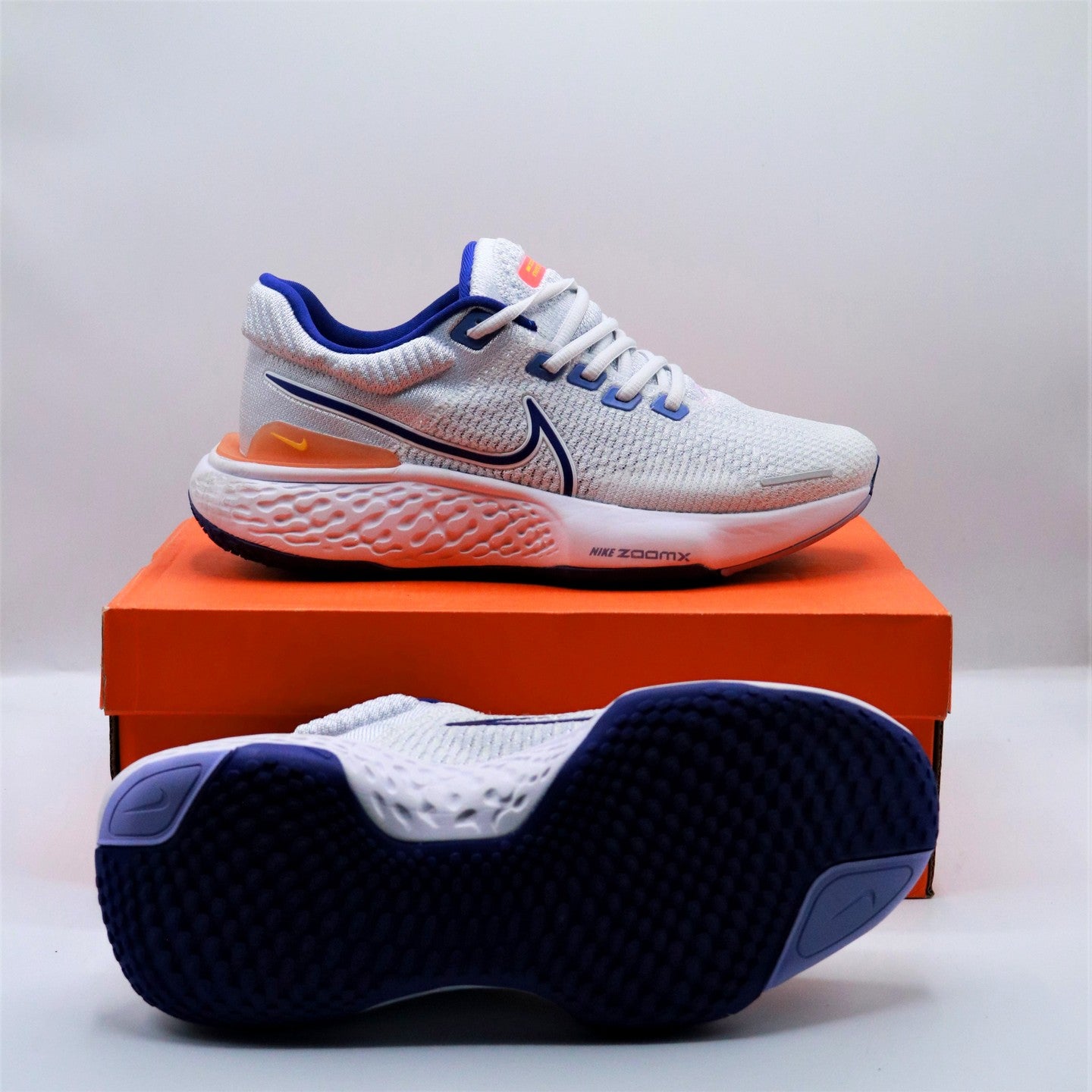 Nike ZoomX Invincible Run Flyknit 2 'Grey'